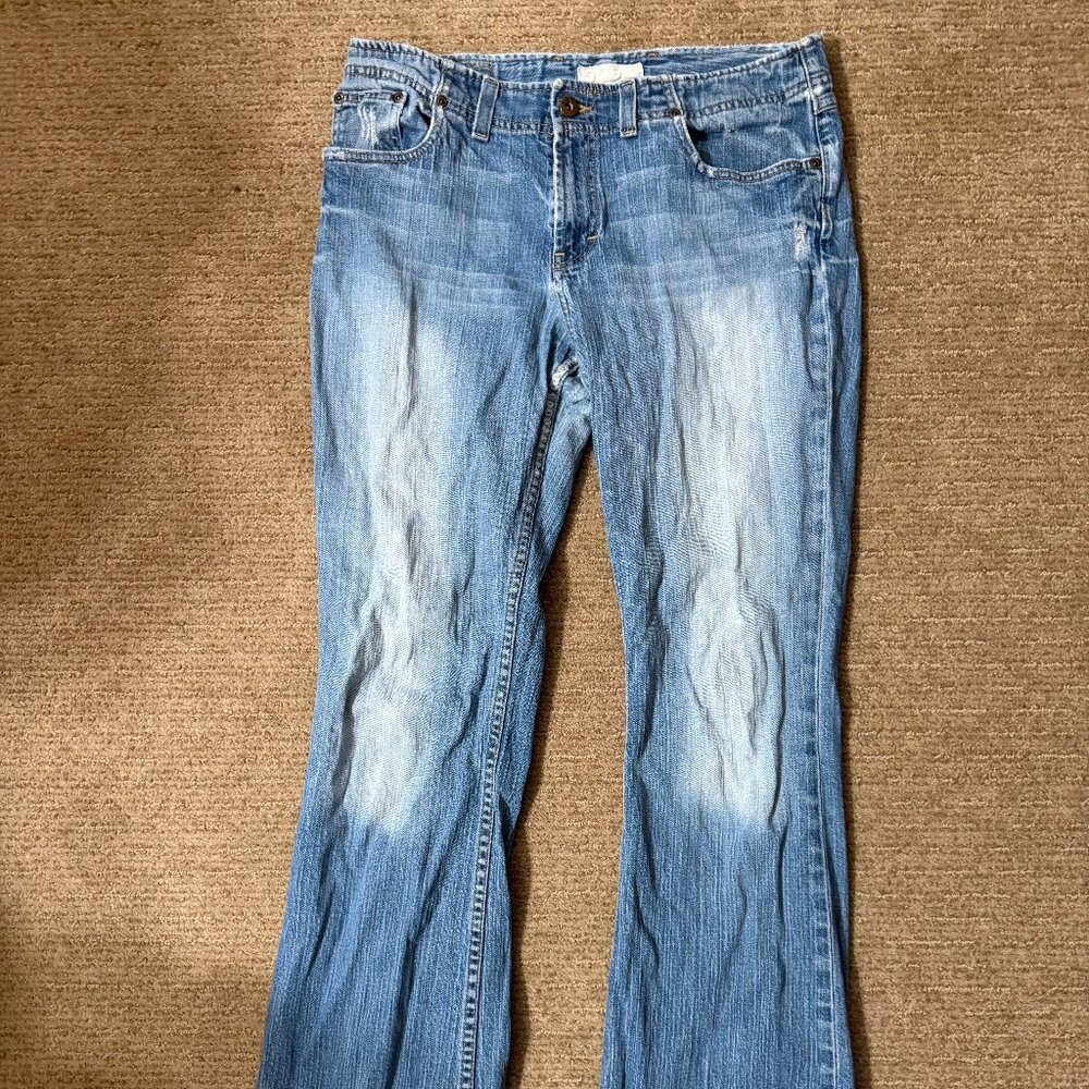 BKE low-rise distressed jeans